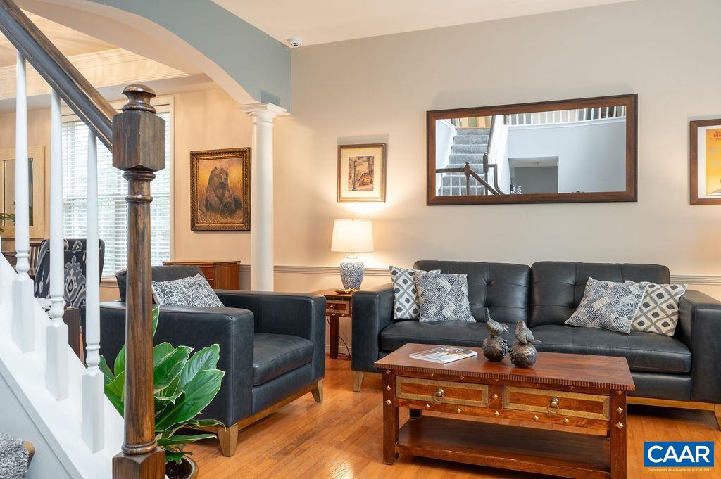 309 LEAPING FOX LN, CHARLOTTESVILLE, Virginia 22902, 5 Bedrooms Bedrooms, ,2 BathroomsBathrooms,Residential,For sale,309 LEAPING FOX LN,665852 MLS # 665852