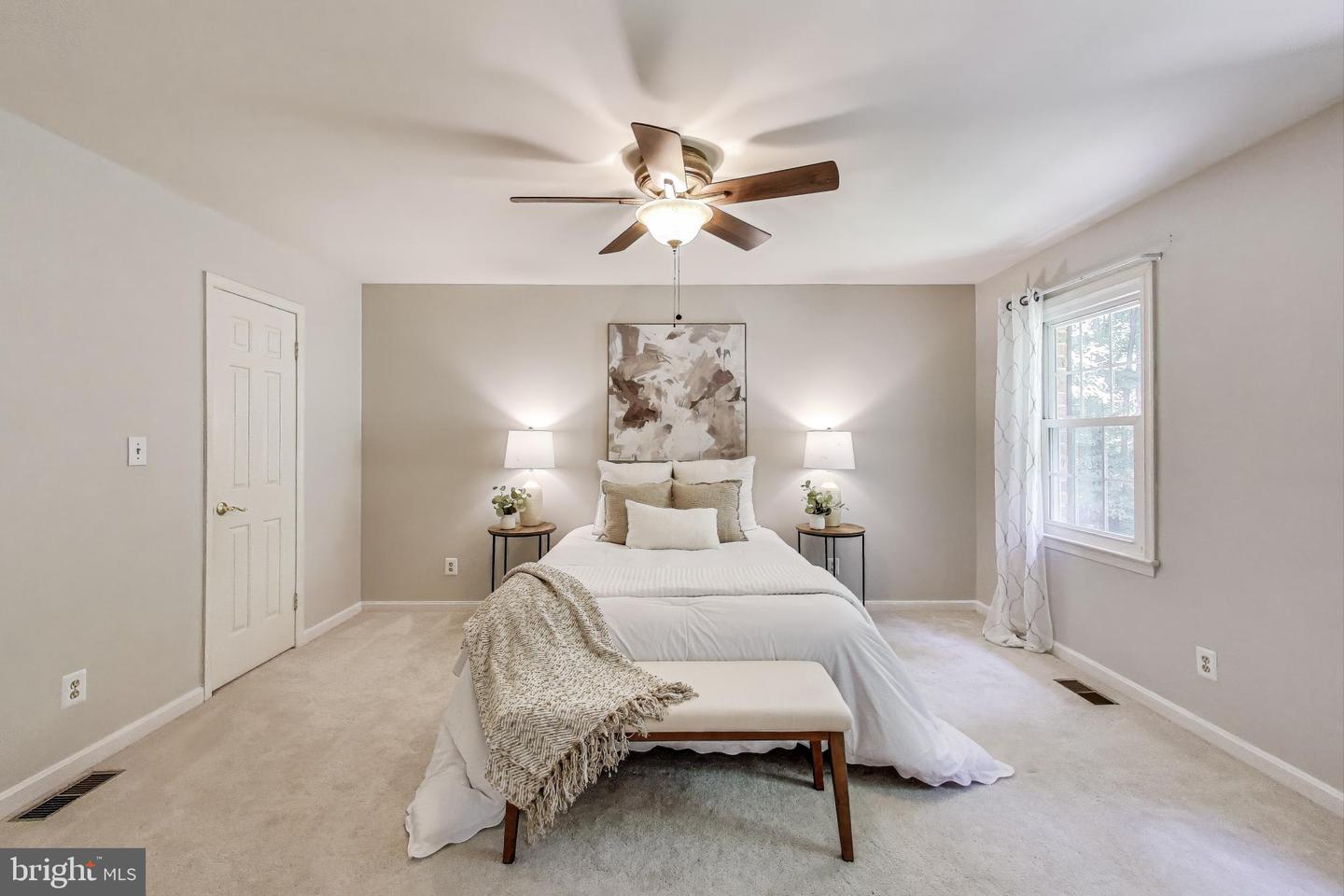 6536 LITTLE OX RD, FAIRFAX STATION, Virginia 22039, 4 Bedrooms Bedrooms, ,3 BathroomsBathrooms,Residential,For sale,6536 LITTLE OX RD,VAFX2248800 MLS # VAFX2248800