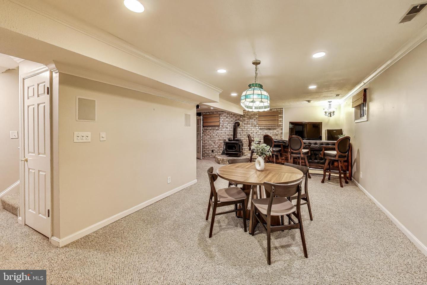 6536 LITTLE OX RD, FAIRFAX STATION, Virginia 22039, 4 Bedrooms Bedrooms, ,3 BathroomsBathrooms,Residential,For sale,6536 LITTLE OX RD,VAFX2248800 MLS # VAFX2248800