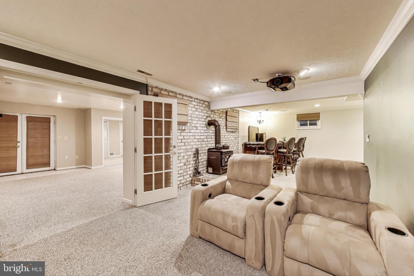 6536 LITTLE OX RD, FAIRFAX STATION, Virginia 22039, 4 Bedrooms Bedrooms, ,3 BathroomsBathrooms,Residential,For sale,6536 LITTLE OX RD,VAFX2248800 MLS # VAFX2248800