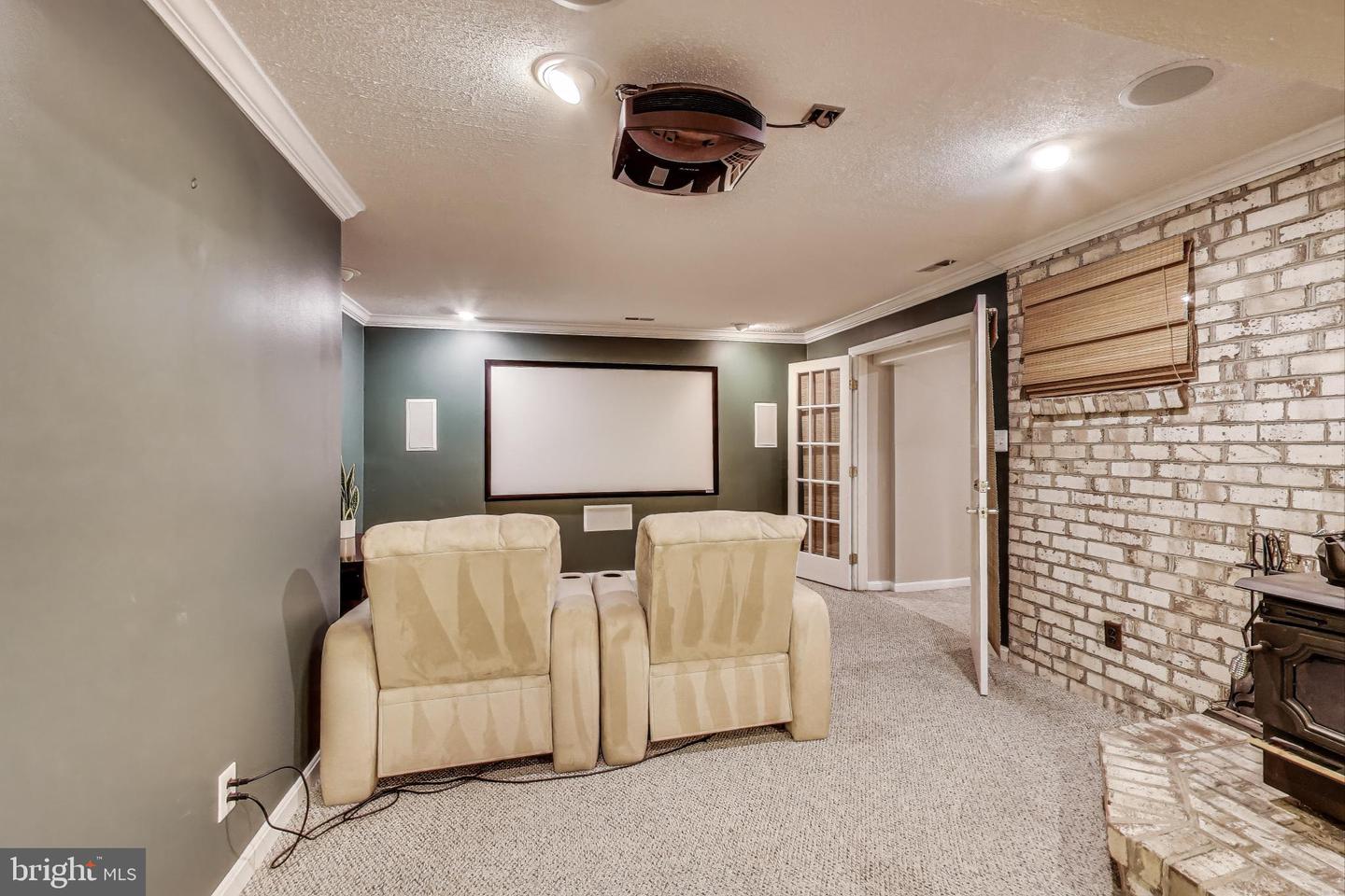 6536 LITTLE OX RD, FAIRFAX STATION, Virginia 22039, 4 Bedrooms Bedrooms, ,3 BathroomsBathrooms,Residential,For sale,6536 LITTLE OX RD,VAFX2248800 MLS # VAFX2248800