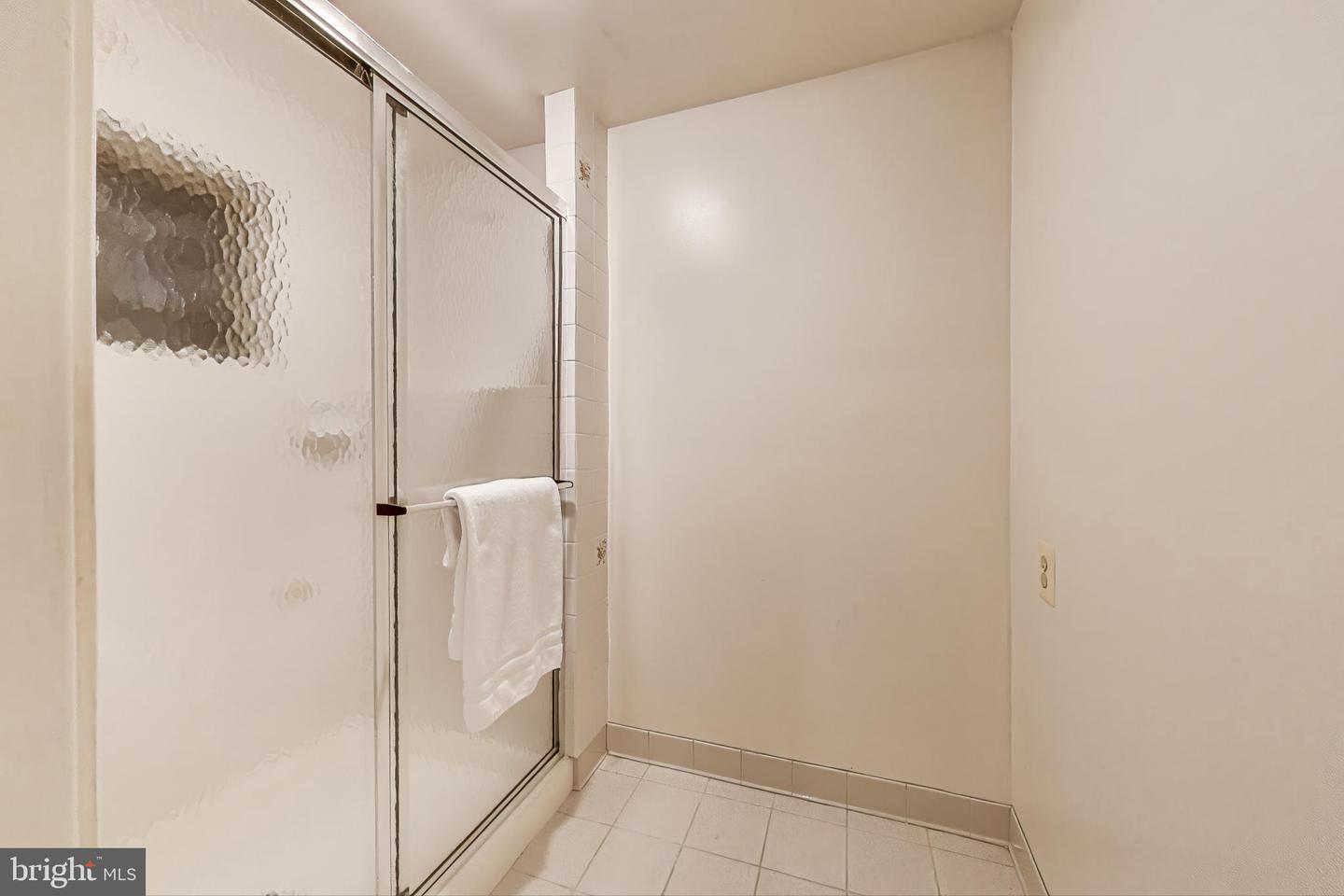 6536 LITTLE OX RD, FAIRFAX STATION, Virginia 22039, 4 Bedrooms Bedrooms, ,3 BathroomsBathrooms,Residential,For sale,6536 LITTLE OX RD,VAFX2248800 MLS # VAFX2248800