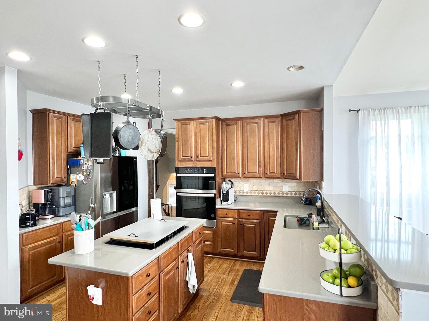 16331 EAGLE FLIGHT CIR, WOODBRIDGE, Virginia 22191, 4 Bedrooms Bedrooms, ,3 BathroomsBathrooms,Residential,For sale,16331 EAGLE FLIGHT CIR,VAPW2097382 MLS # VAPW2097382