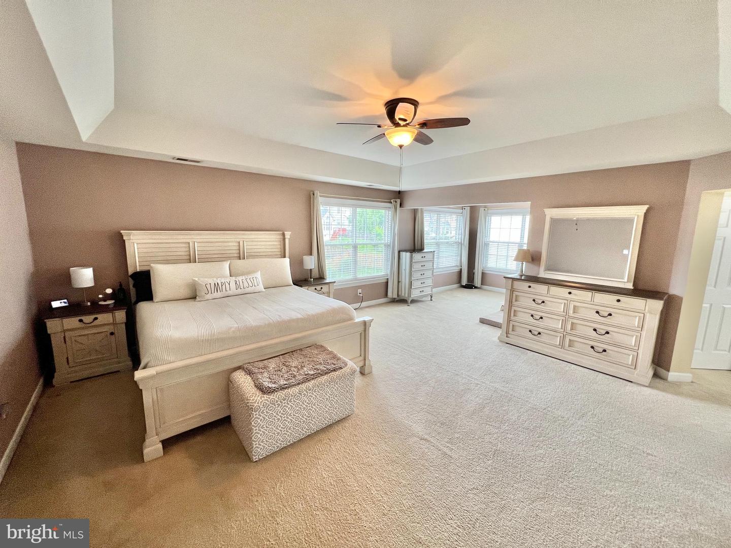 16331 EAGLE FLIGHT CIR, WOODBRIDGE, Virginia 22191, 4 Bedrooms Bedrooms, ,3 BathroomsBathrooms,Residential,For sale,16331 EAGLE FLIGHT CIR,VAPW2097382 MLS # VAPW2097382