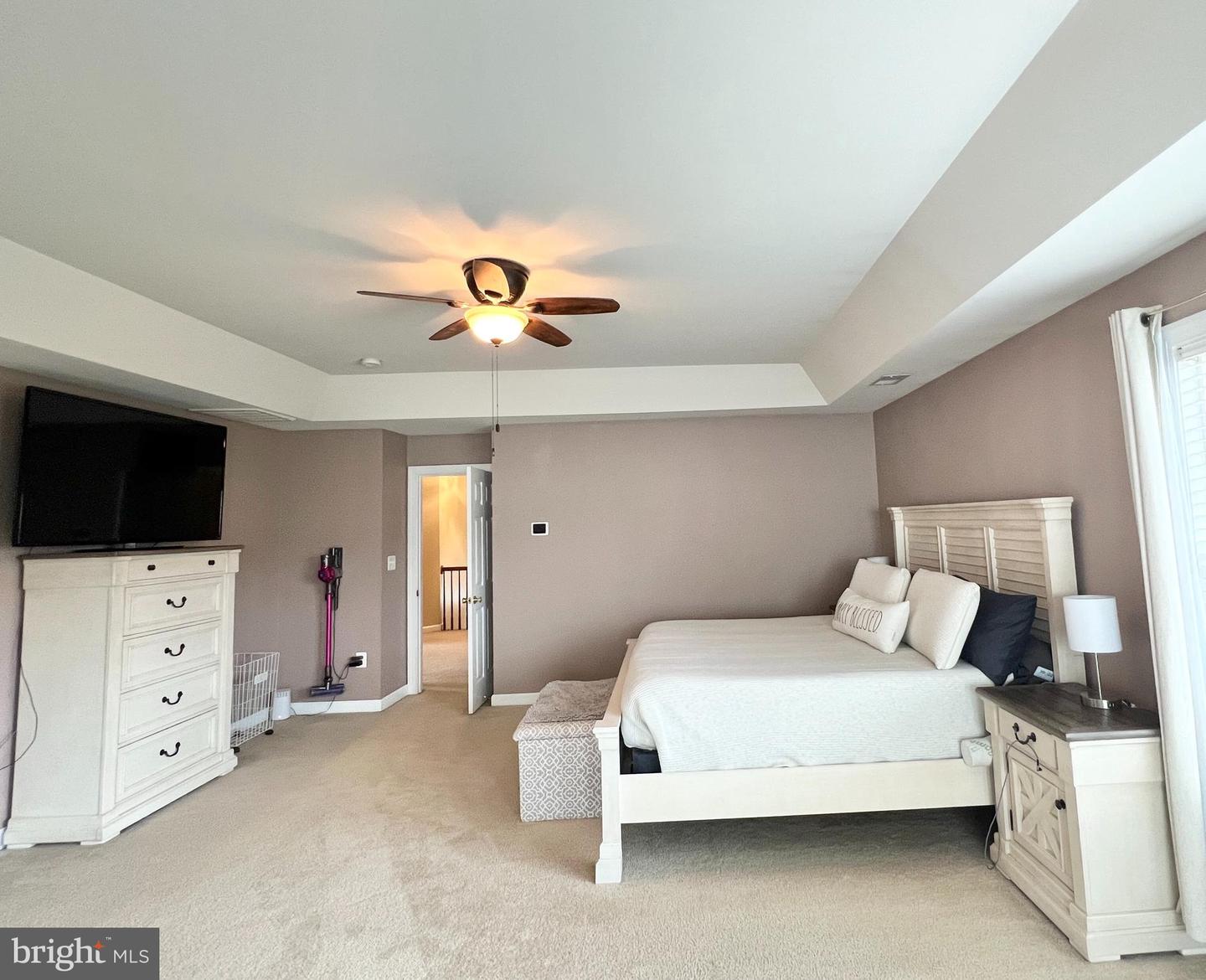 16331 EAGLE FLIGHT CIR, WOODBRIDGE, Virginia 22191, 4 Bedrooms Bedrooms, ,3 BathroomsBathrooms,Residential,For sale,16331 EAGLE FLIGHT CIR,VAPW2097382 MLS # VAPW2097382