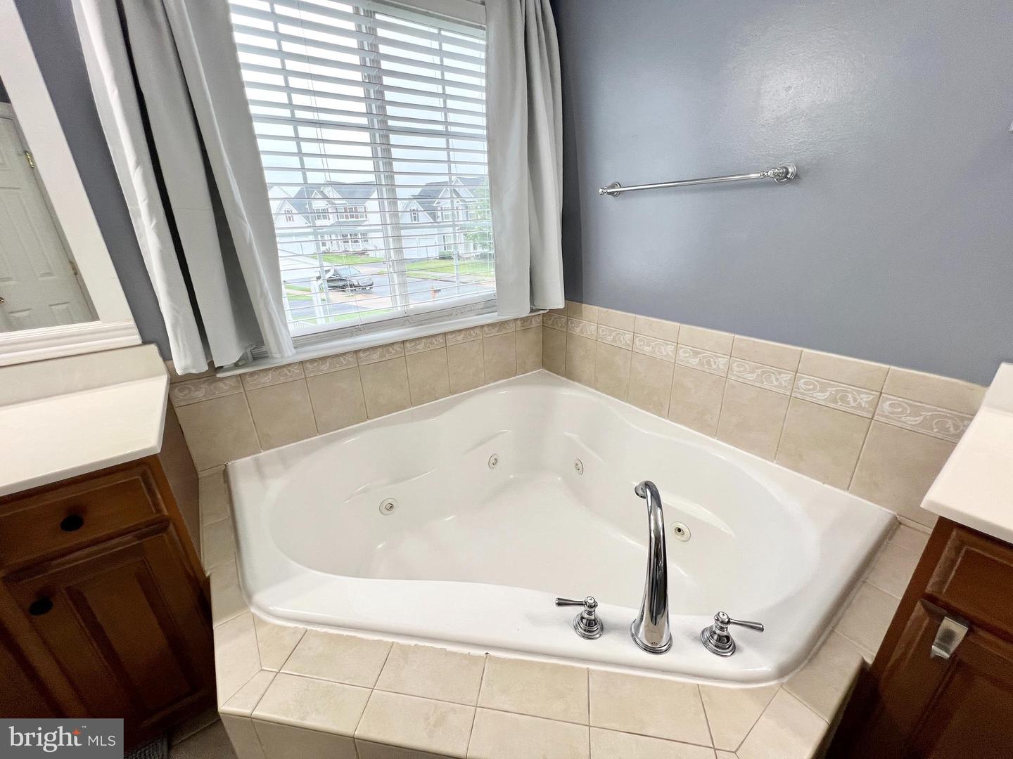 16331 EAGLE FLIGHT CIR, WOODBRIDGE, Virginia 22191, 4 Bedrooms Bedrooms, ,3 BathroomsBathrooms,Residential,For sale,16331 EAGLE FLIGHT CIR,VAPW2097382 MLS # VAPW2097382