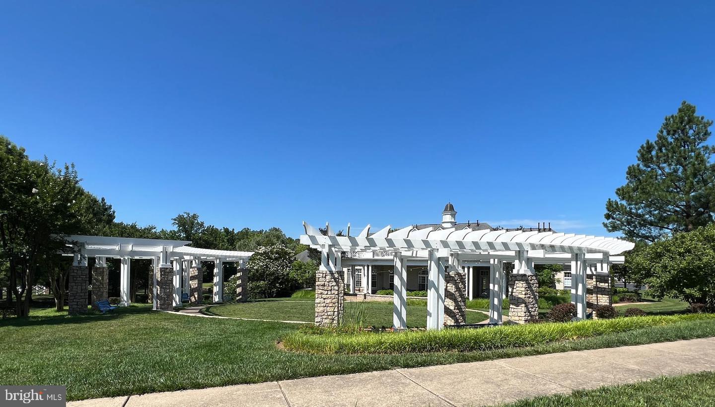 16331 EAGLE FLIGHT CIR, WOODBRIDGE, Virginia 22191, 4 Bedrooms Bedrooms, ,3 BathroomsBathrooms,Residential,For sale,16331 EAGLE FLIGHT CIR,VAPW2097382 MLS # VAPW2097382
