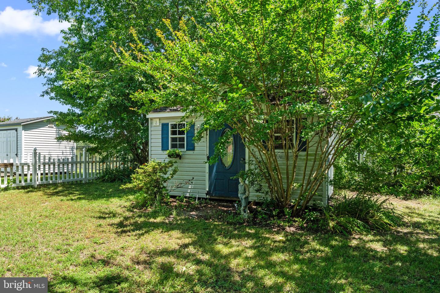 135 HOBBS HOLE LN, TAPPAHANNOCK, Virginia 22560, 4 Bedrooms Bedrooms, 7 Rooms Rooms,2 BathroomsBathrooms,Residential,For sale,135 HOBBS HOLE LN,VAES2000906 MLS # VAES2000906