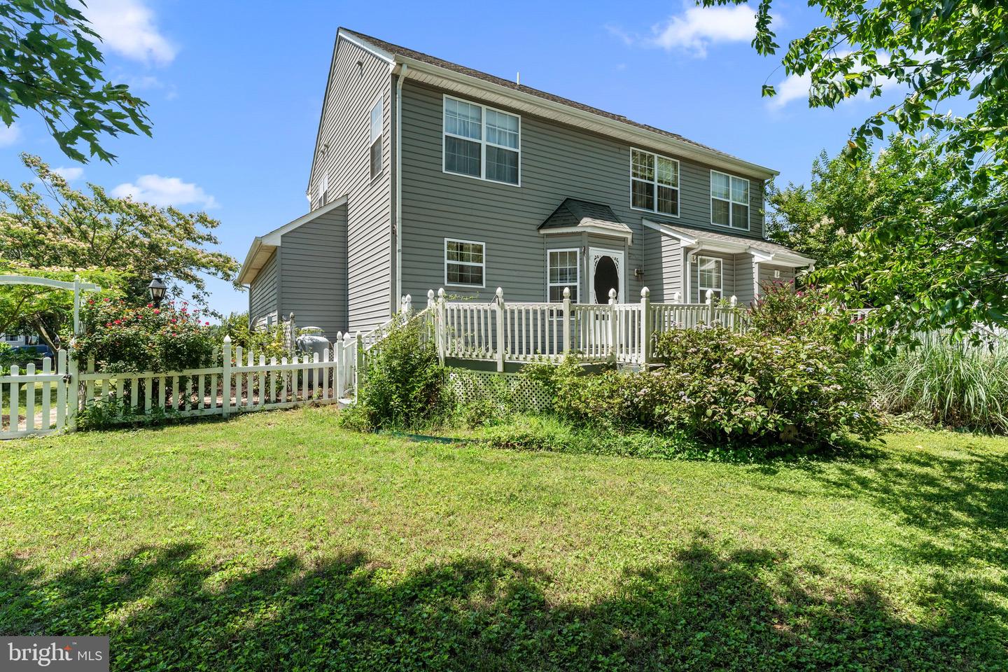 135 HOBBS HOLE LN, TAPPAHANNOCK, Virginia 22560, 4 Bedrooms Bedrooms, 7 Rooms Rooms,2 BathroomsBathrooms,Residential,For sale,135 HOBBS HOLE LN,VAES2000906 MLS # VAES2000906