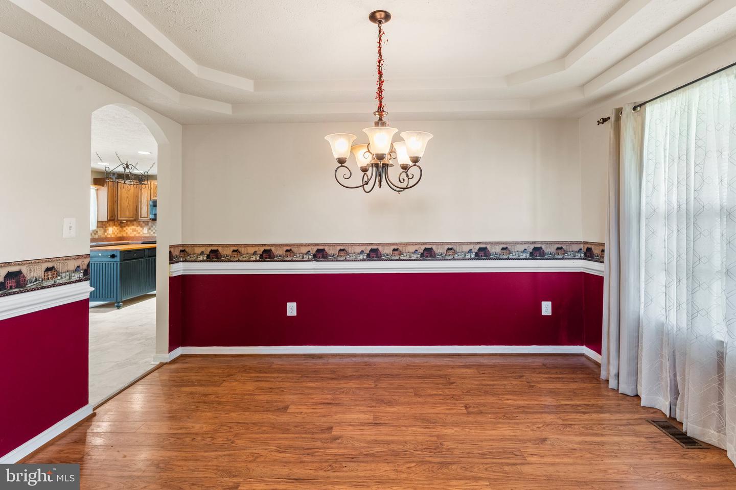 135 HOBBS HOLE LN, TAPPAHANNOCK, Virginia 22560, 4 Bedrooms Bedrooms, 7 Rooms Rooms,2 BathroomsBathrooms,Residential,For sale,135 HOBBS HOLE LN,VAES2000906 MLS # VAES2000906