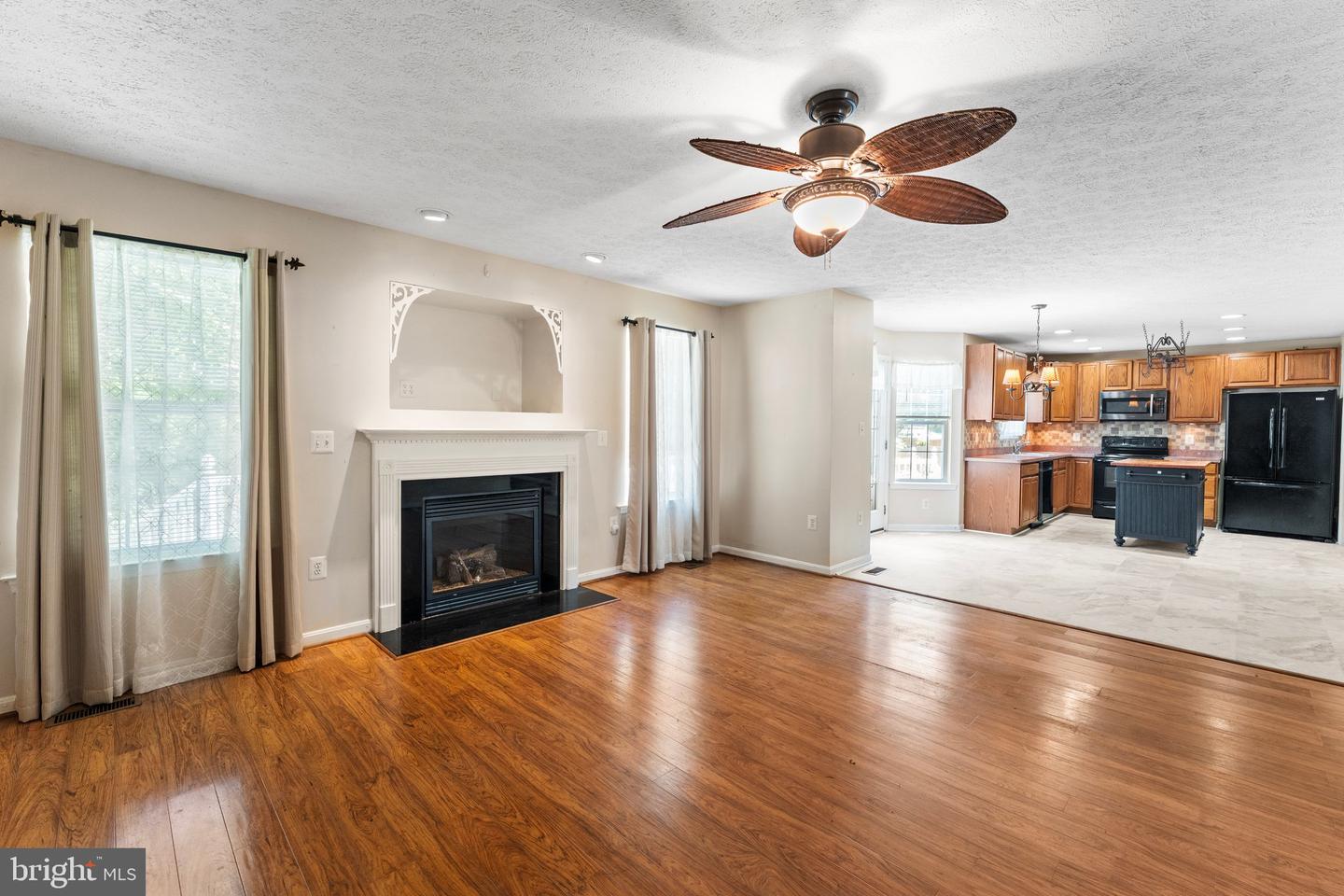 135 HOBBS HOLE LN, TAPPAHANNOCK, Virginia 22560, 4 Bedrooms Bedrooms, 7 Rooms Rooms,2 BathroomsBathrooms,Residential,For sale,135 HOBBS HOLE LN,VAES2000906 MLS # VAES2000906