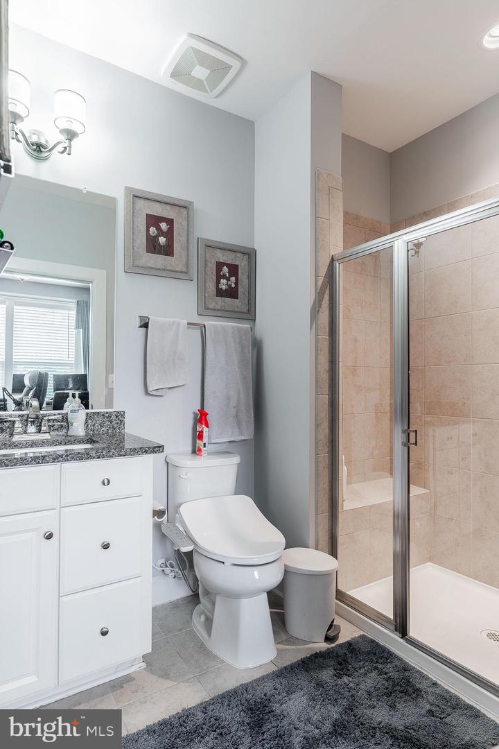 25983 LILAC OAKS PL, ALDIE, Virginia 20105, 6 Bedrooms Bedrooms, ,5 BathroomsBathrooms,Residential,For sale,25983 LILAC OAKS PL,VALO2099850 MLS # VALO2099850