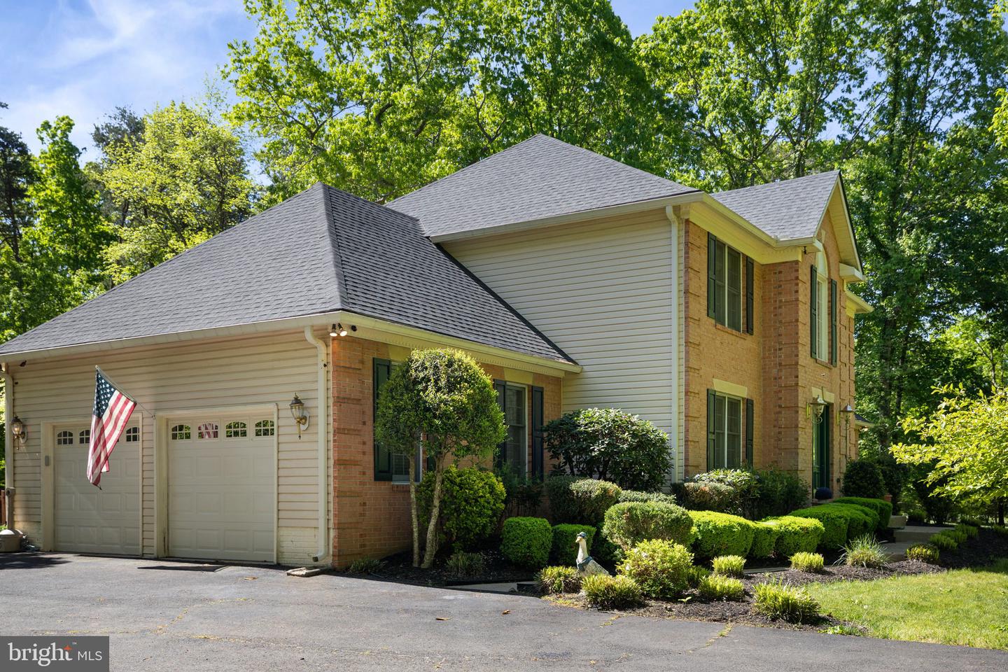 8107 WATERFORD DR, SPOTSYLVANIA, Virginia 22551, 5 Bedrooms Bedrooms, ,4 BathroomsBathrooms,Residential,For sale,8107 WATERFORD DR,VASP2034038 MLS # VASP2034038