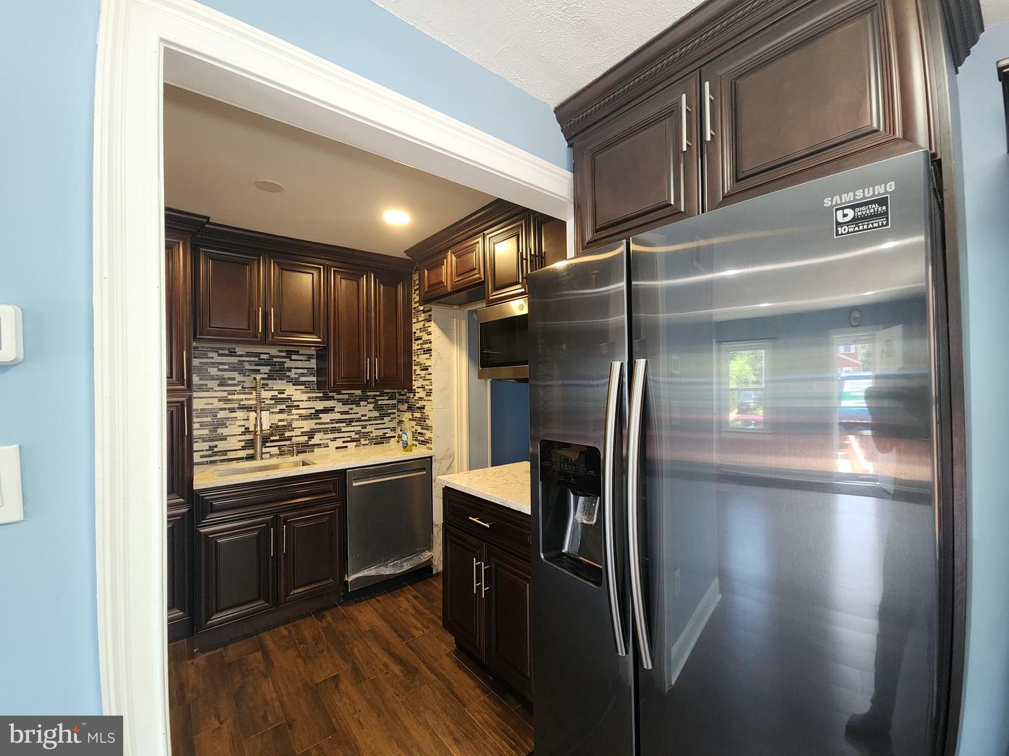 2258 ARLINGTON TER, ALEXANDRIA, Virginia 22303, 4 Bedrooms Bedrooms, ,3 BathroomsBathrooms,Residential,For sale,2258 ARLINGTON TER,VAFX2248824 MLS # VAFX2248824