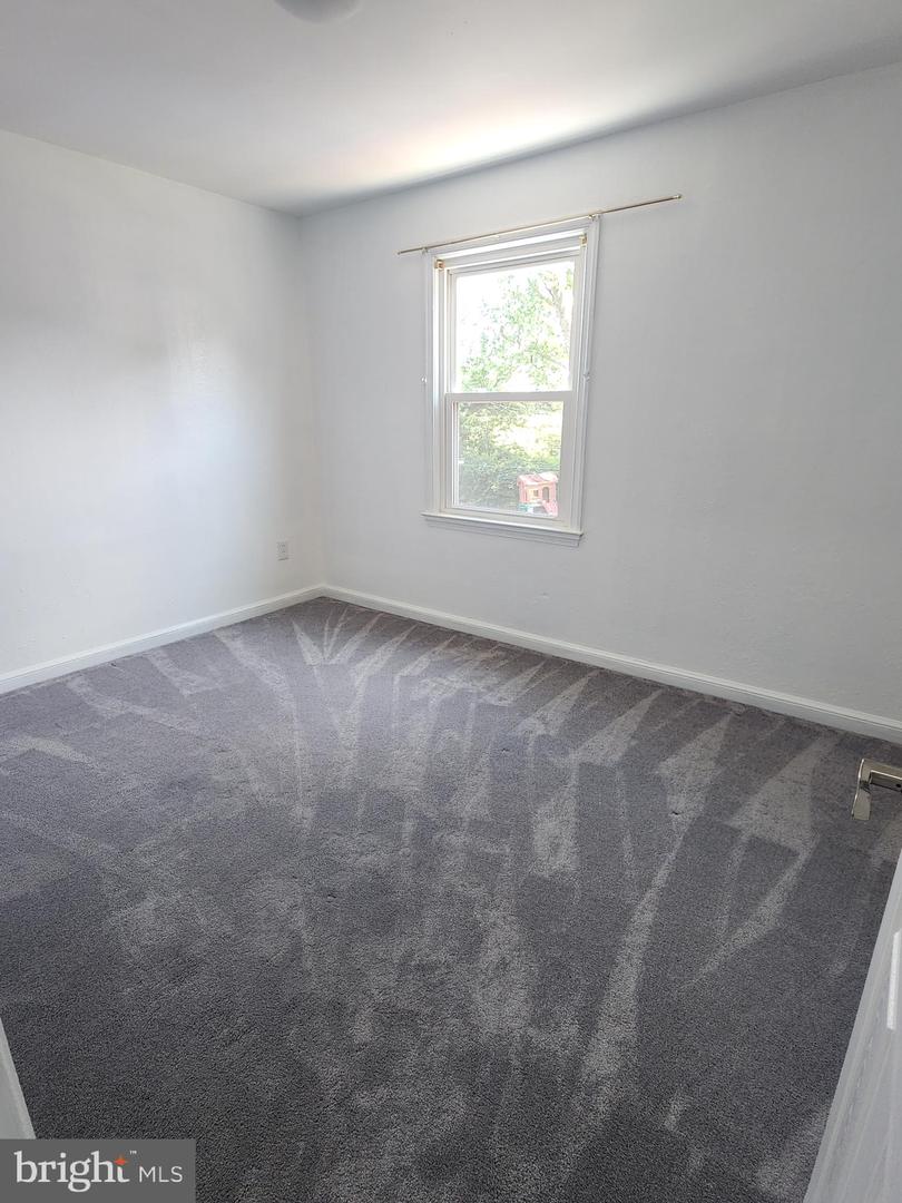 2258 ARLINGTON TER, ALEXANDRIA, Virginia 22303, 4 Bedrooms Bedrooms, ,3 BathroomsBathrooms,Residential,For sale,2258 ARLINGTON TER,VAFX2248824 MLS # VAFX2248824