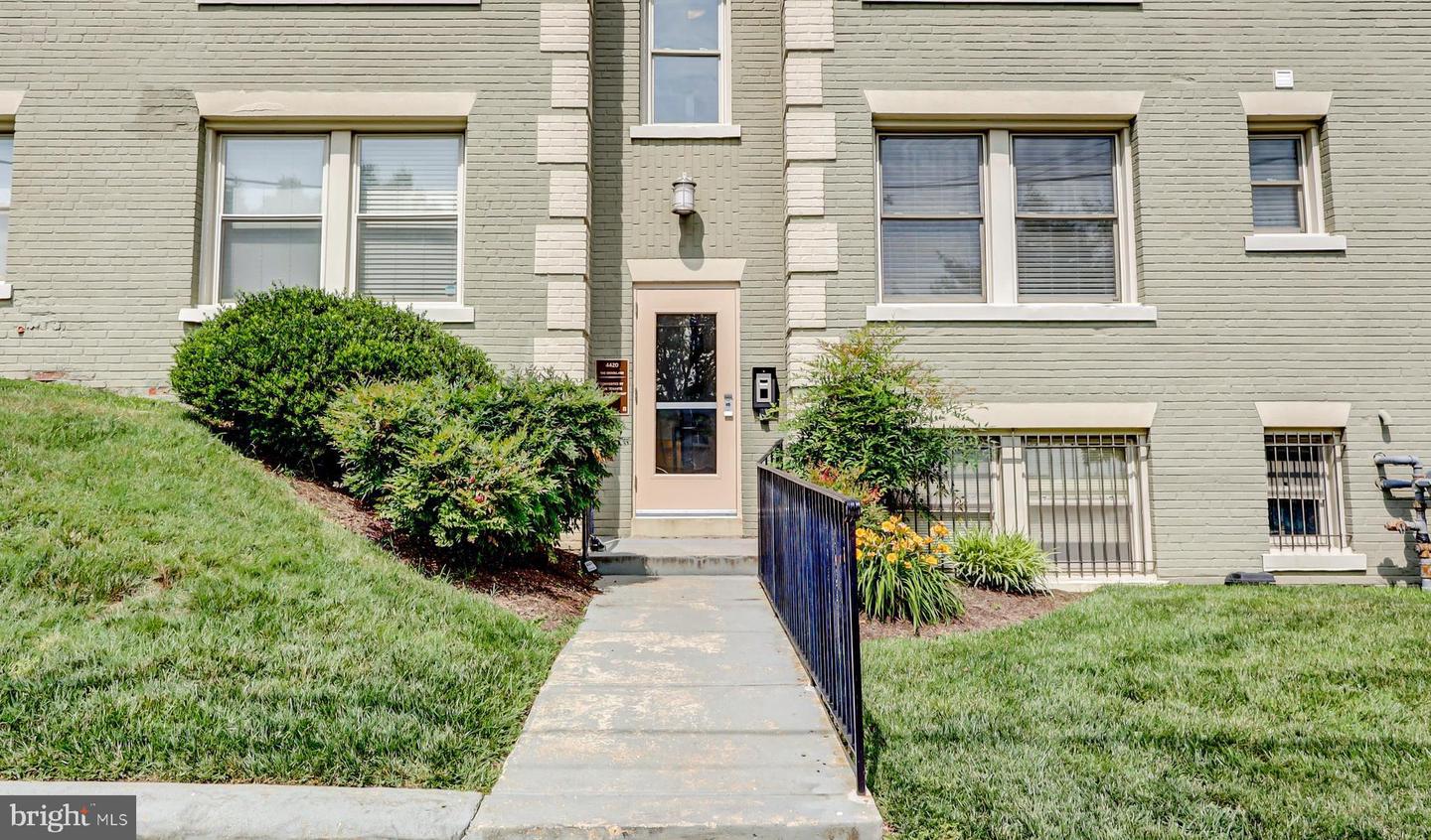 4420 1ST PL NE #12, WASHINGTON, District Of Columbia 20011, 1 Bedroom Bedrooms, ,1 BathroomBathrooms,Residential,For sale,4420 1ST PL NE #12,DCDC2206428 MLS # DCDC2206428