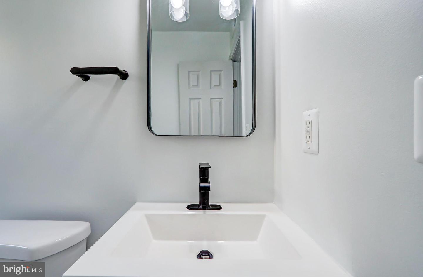 4420 1ST PL NE #12, WASHINGTON, District Of Columbia 20011, 1 Bedroom Bedrooms, ,1 BathroomBathrooms,Residential,For sale,4420 1ST PL NE #12,DCDC2206428 MLS # DCDC2206428