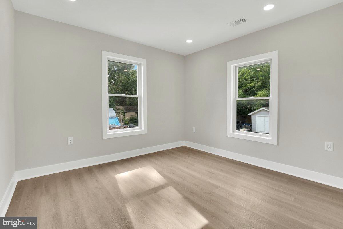 9204 DOUGLAS ST, MANASSAS, Virginia 20110, 4 Bedrooms Bedrooms, ,3 BathroomsBathrooms,Residential,For sale,9204 DOUGLAS ST,VAMN2008532 MLS # VAMN2008532