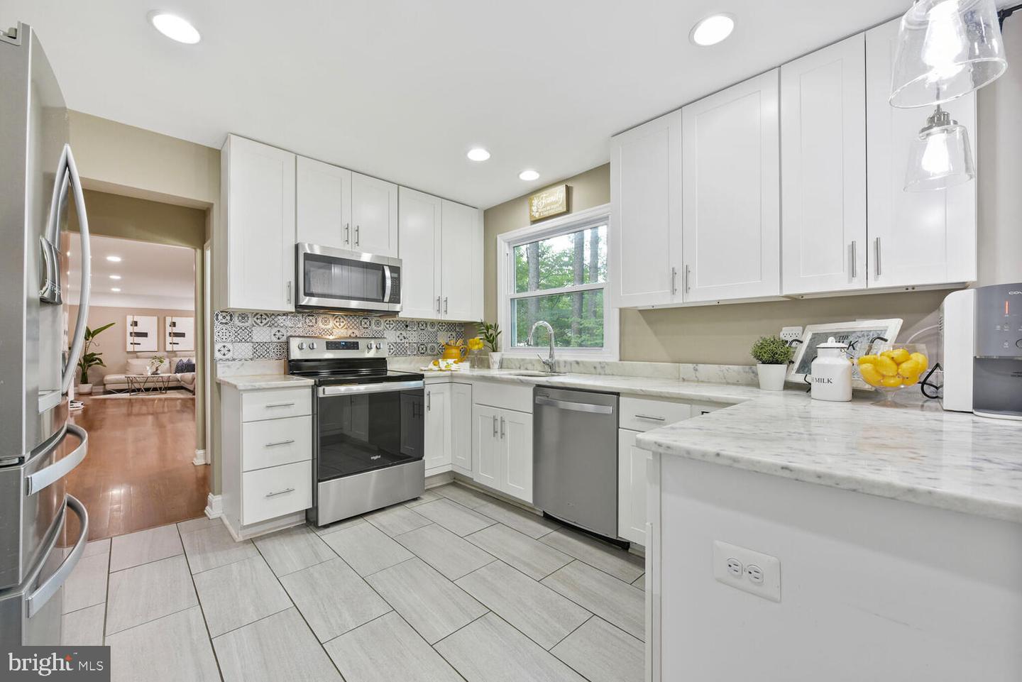 10824 BURR OAK WAY, BURKE, Virginia 22015, 5 Bedrooms Bedrooms, ,3 BathroomsBathrooms,Residential,For sale,10824 BURR OAK WAY,VAFX2248960 MLS # VAFX2248960