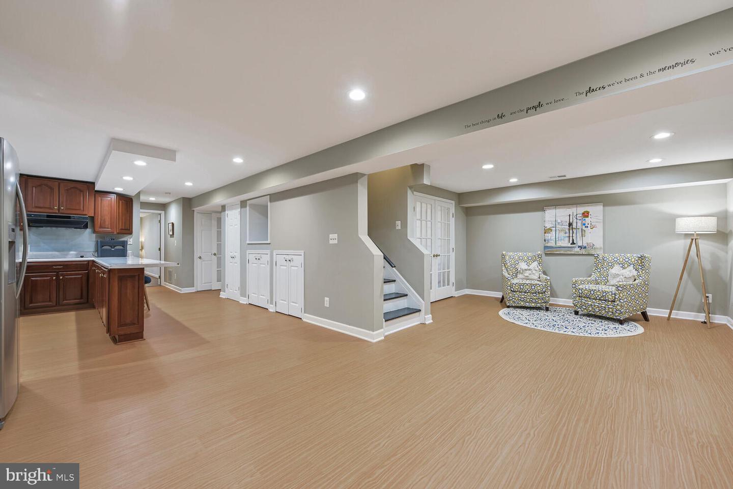 10824 BURR OAK WAY, BURKE, Virginia 22015, 5 Bedrooms Bedrooms, ,3 BathroomsBathrooms,Residential,For sale,10824 BURR OAK WAY,VAFX2248960 MLS # VAFX2248960
