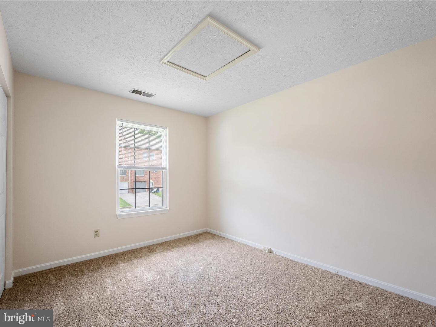 2635 LIMESTONE CT, WINCHESTER, Virginia 22601, 2 Bedrooms Bedrooms, ,1 BathroomBathrooms,Residential,For sale,2635 LIMESTONE CT,VAWI2007996 MLS # VAWI2007996
