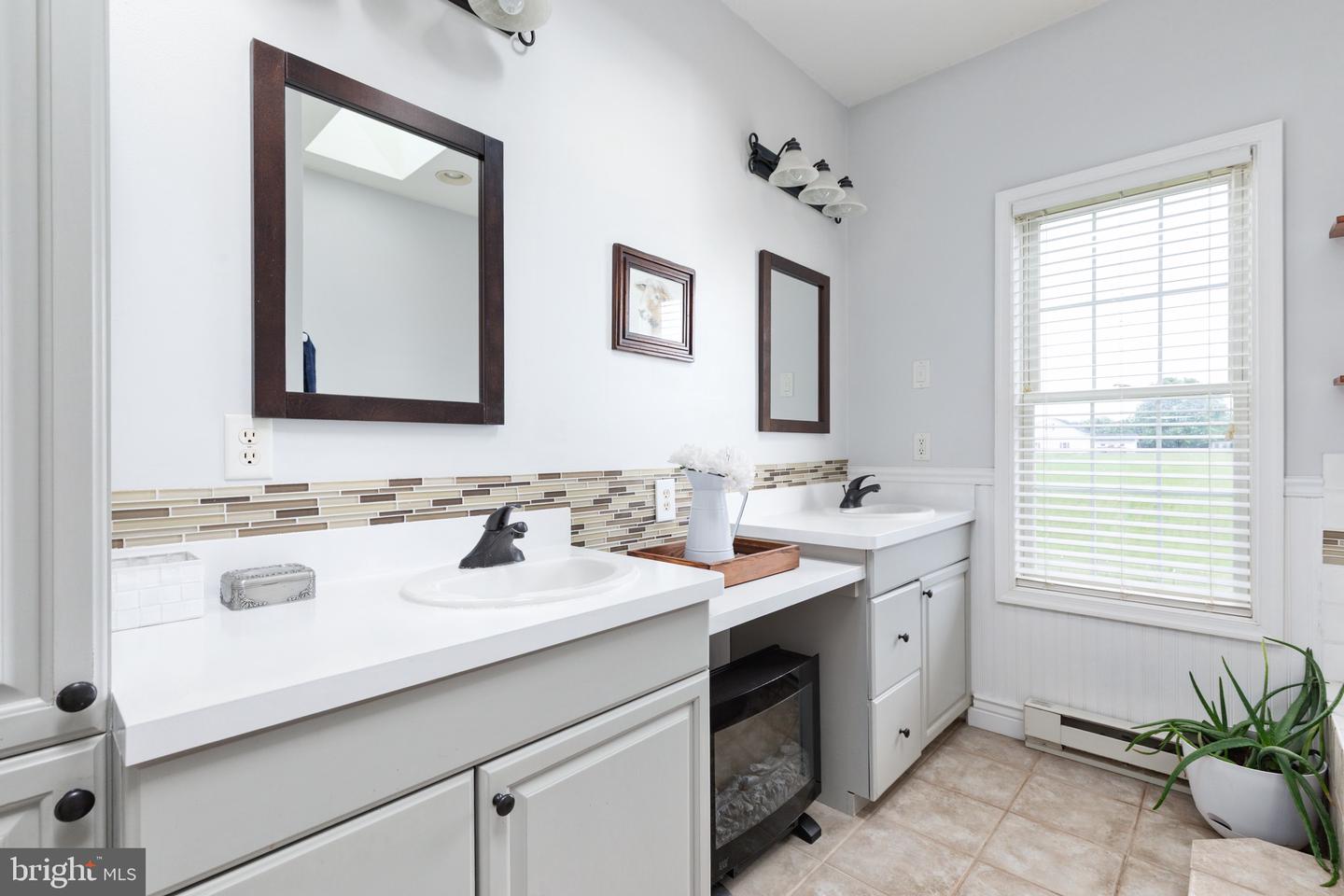 1080 OLD BETHEL CHURCH RD, WINCHESTER, Virginia 22603, 4 Bedrooms Bedrooms, ,3 BathroomsBathrooms,Residential,For sale,1080 OLD BETHEL CHURCH RD,VAFV2035002 MLS # VAFV2035002