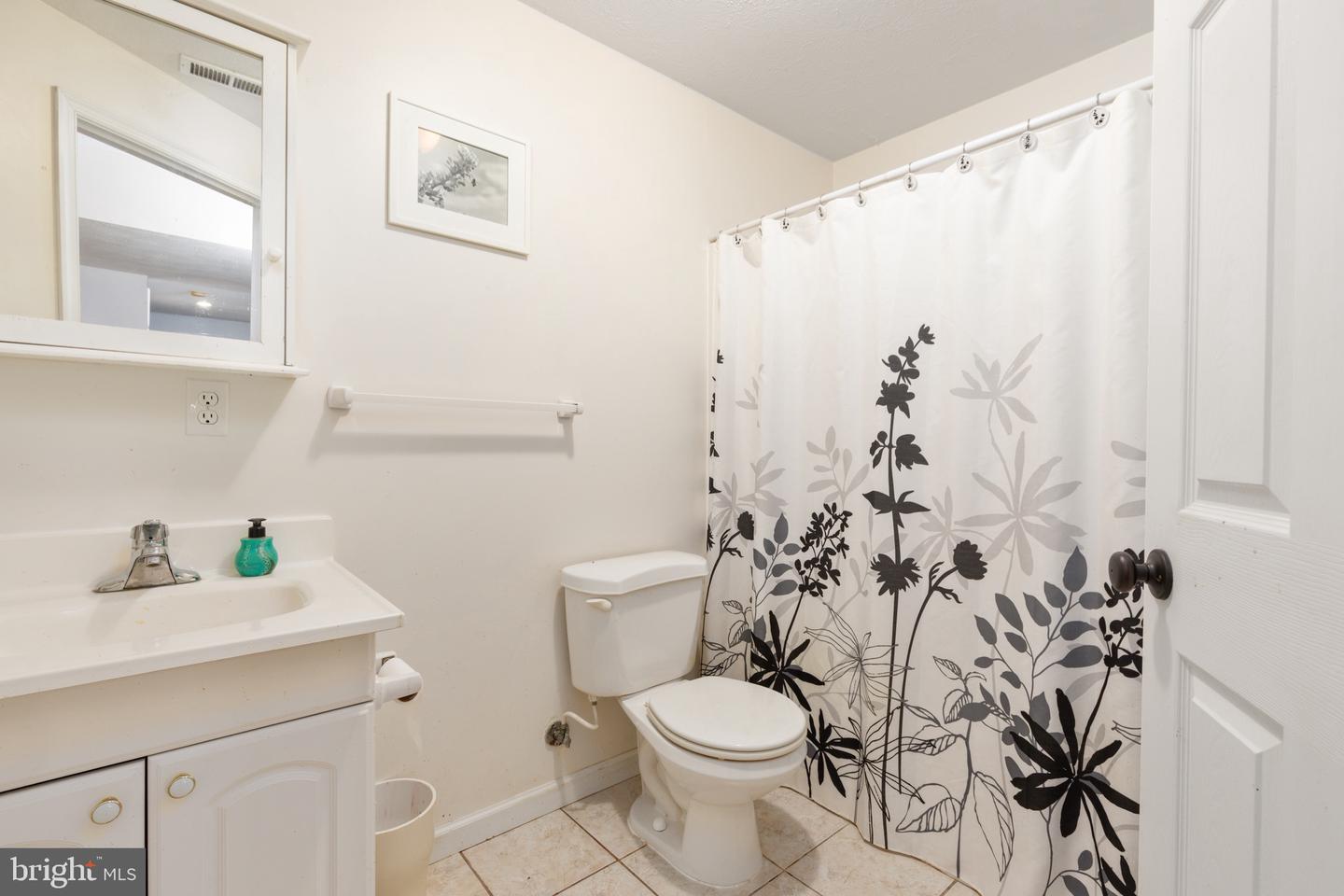 1080 OLD BETHEL CHURCH RD, WINCHESTER, Virginia 22603, 4 Bedrooms Bedrooms, ,3 BathroomsBathrooms,Residential,For sale,1080 OLD BETHEL CHURCH RD,VAFV2035002 MLS # VAFV2035002