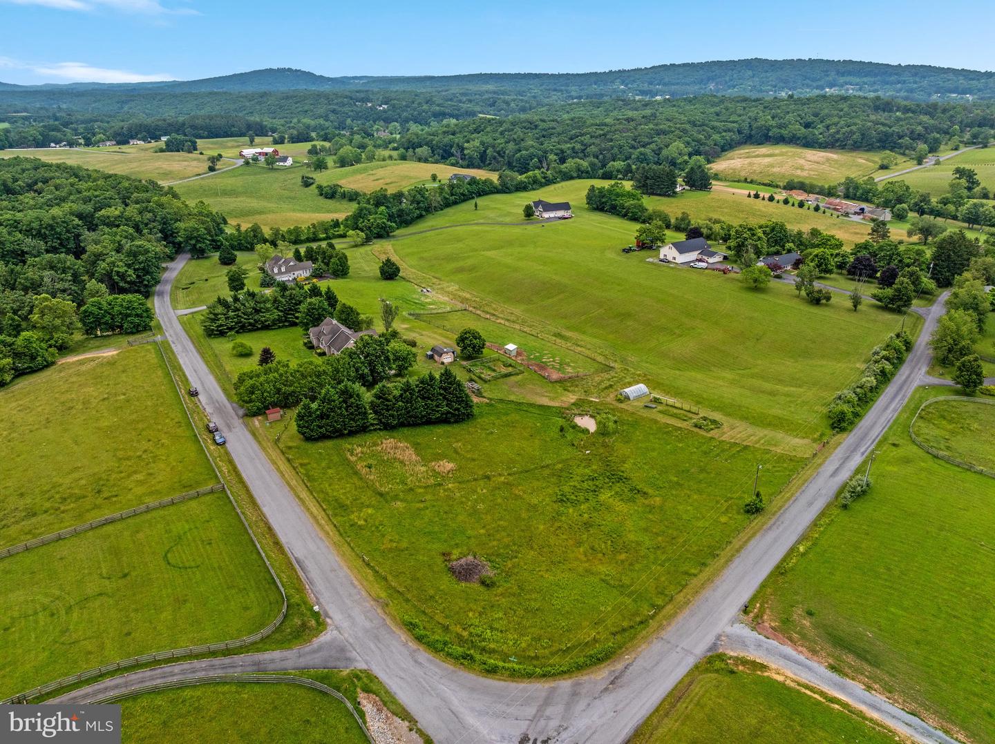 1080 OLD BETHEL CHURCH RD, WINCHESTER, Virginia 22603, 4 Bedrooms Bedrooms, ,3 BathroomsBathrooms,Residential,For sale,1080 OLD BETHEL CHURCH RD,VAFV2035002 MLS # VAFV2035002
