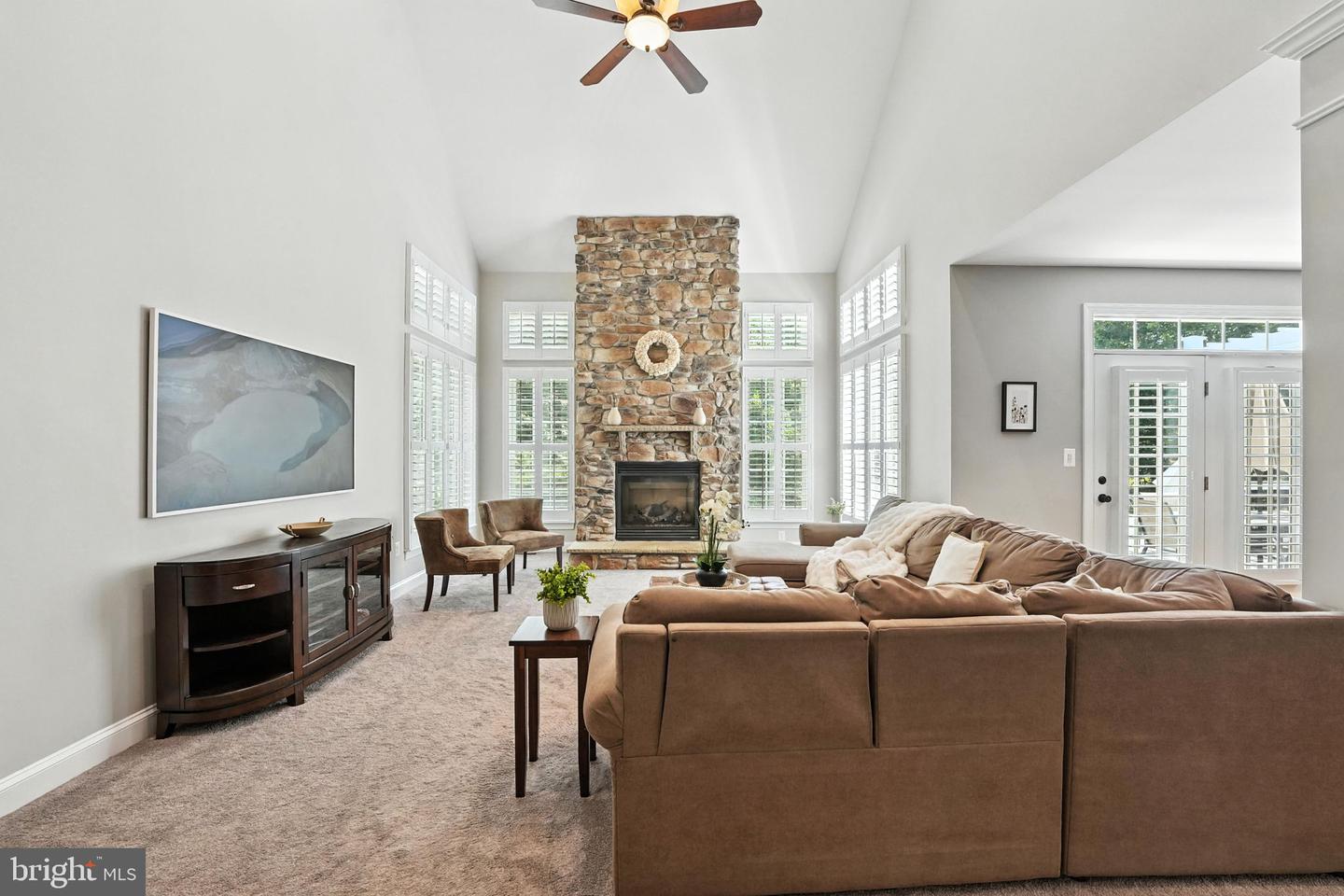 11220 CHIVALRY CHASE LN, SPOTSYLVANIA, Virginia 22551, 4 Bedrooms Bedrooms, ,4 BathroomsBathrooms,Residential,For sale,11220 CHIVALRY CHASE LN,VASP2034074 MLS # VASP2034074