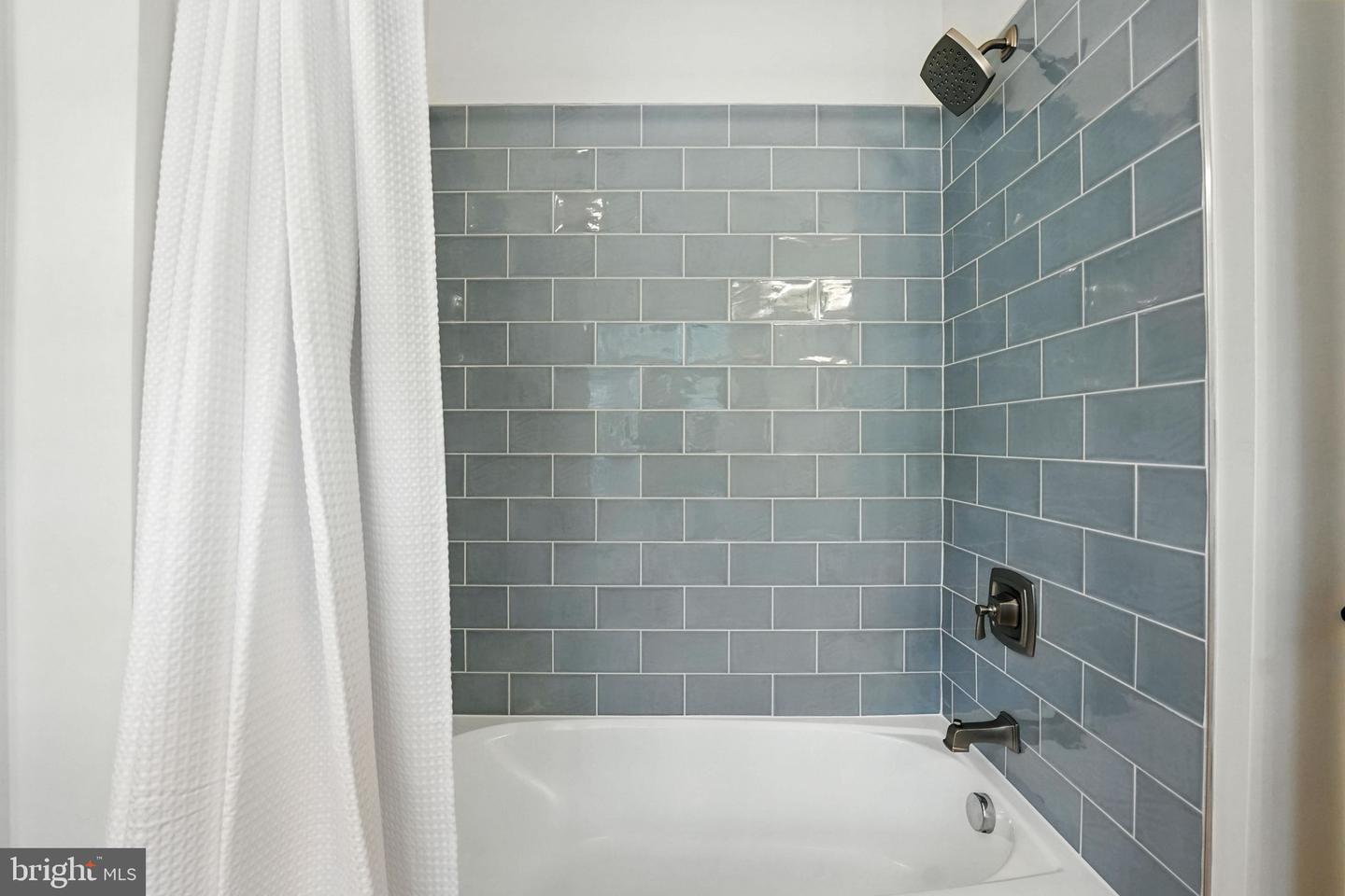 11220 CHIVALRY CHASE LN, SPOTSYLVANIA, Virginia 22551, 4 Bedrooms Bedrooms, ,4 BathroomsBathrooms,Residential,For sale,11220 CHIVALRY CHASE LN,VASP2034074 MLS # VASP2034074