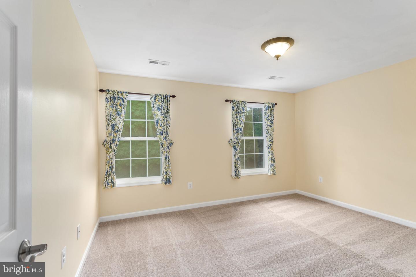 173 EMPRESS ALEXANDRA PL, FREDERICKSBURG, Virginia 22406, 4 Bedrooms Bedrooms, ,3 BathroomsBathrooms,Residential,For sale,173 EMPRESS ALEXANDRA PL,VAST2040010 MLS # VAST2040010