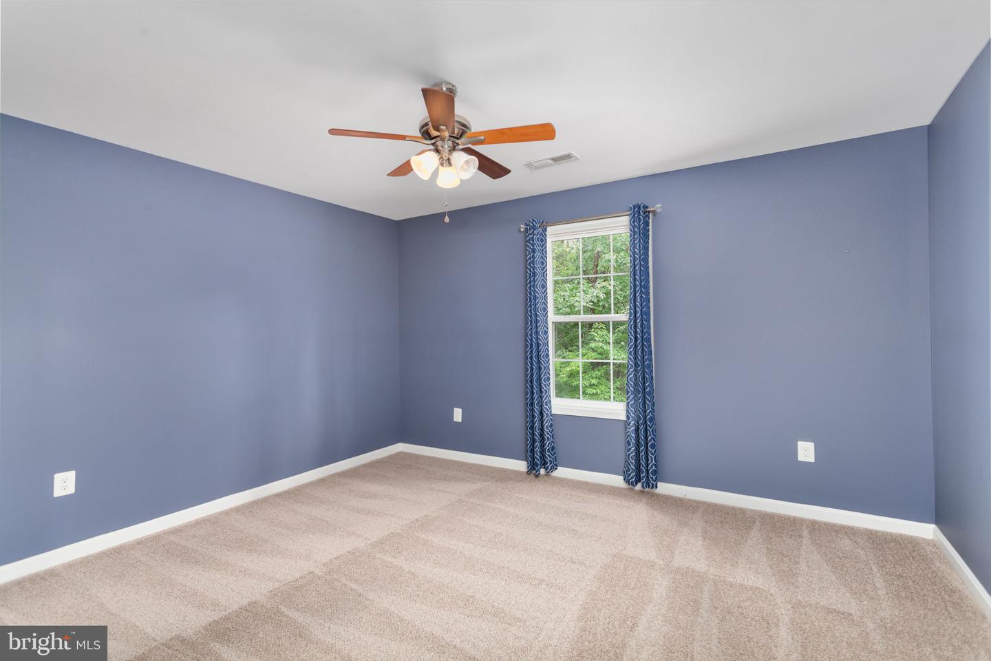 173 EMPRESS ALEXANDRA PL, FREDERICKSBURG, Virginia 22406, 4 Bedrooms Bedrooms, ,3 BathroomsBathrooms,Residential,For sale,173 EMPRESS ALEXANDRA PL,VAST2040010 MLS # VAST2040010