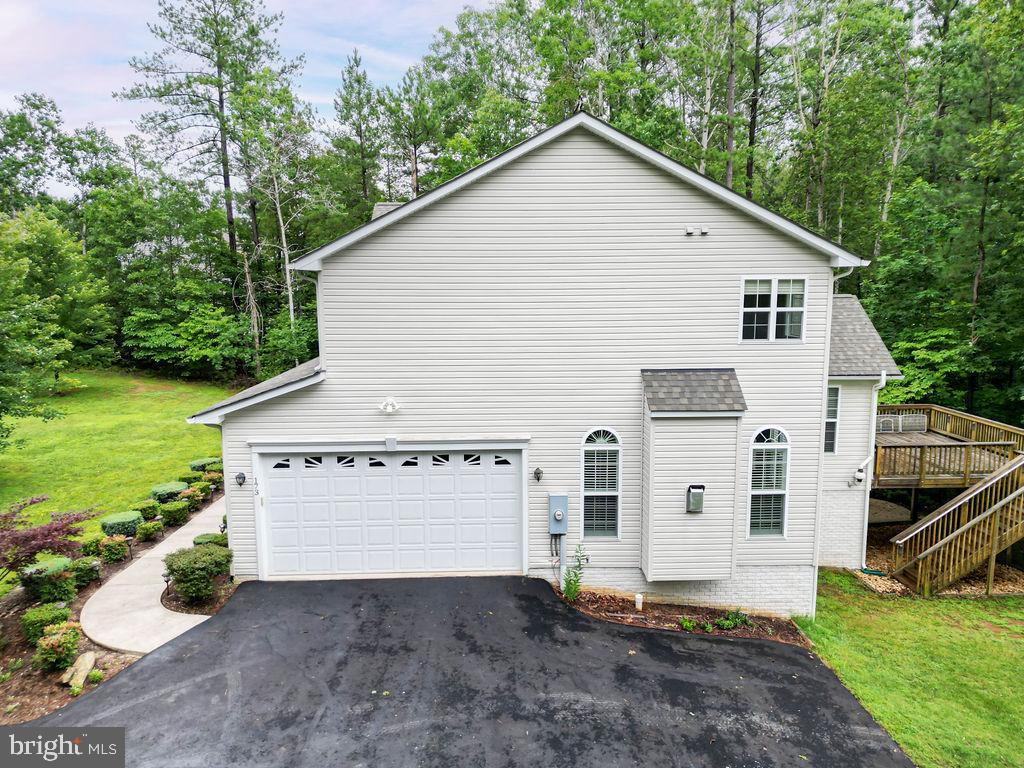 173 EMPRESS ALEXANDRA PL, FREDERICKSBURG, Virginia 22406, 4 Bedrooms Bedrooms, ,3 BathroomsBathrooms,Residential,For sale,173 EMPRESS ALEXANDRA PL,VAST2040010 MLS # VAST2040010