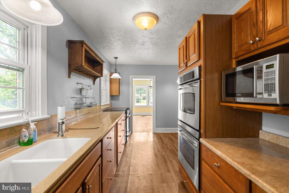 327 BRYARLY RD, WINCHESTER, Virginia 22603, 3 Bedrooms Bedrooms, ,2 BathroomsBathrooms,Residential,For sale,327 BRYARLY RD,VAFV2034992 MLS # VAFV2034992