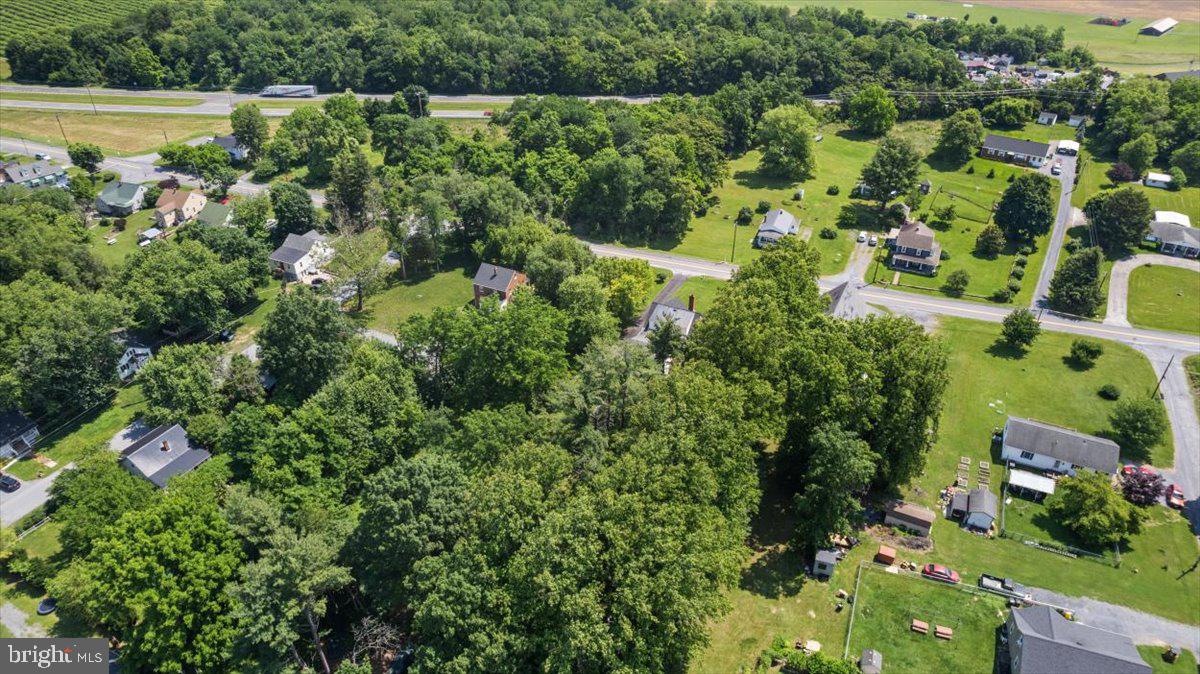 327 BRYARLY RD, WINCHESTER, Virginia 22603, 3 Bedrooms Bedrooms, ,2 BathroomsBathrooms,Residential,For sale,327 BRYARLY RD,VAFV2034992 MLS # VAFV2034992