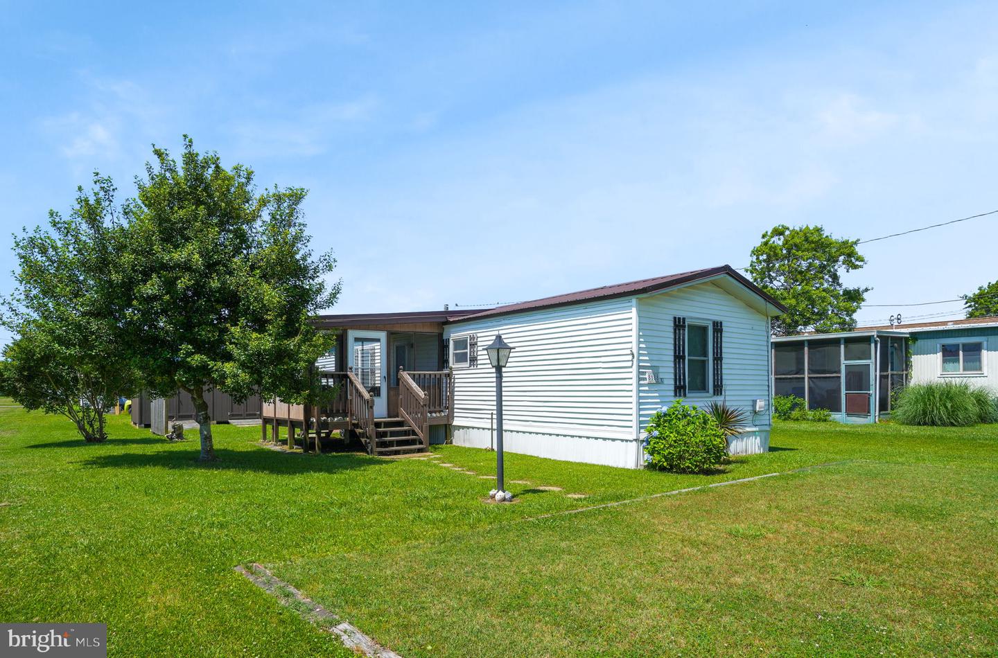 8188 SEA SHELL DR, CHINCOTEAGUE ISLAND, Virginia 23336, 2 Bedrooms Bedrooms, ,1 BathroomBathrooms,Residential,For sale,8188 SEA SHELL DR,VAAC2001968 MLS # VAAC2001968