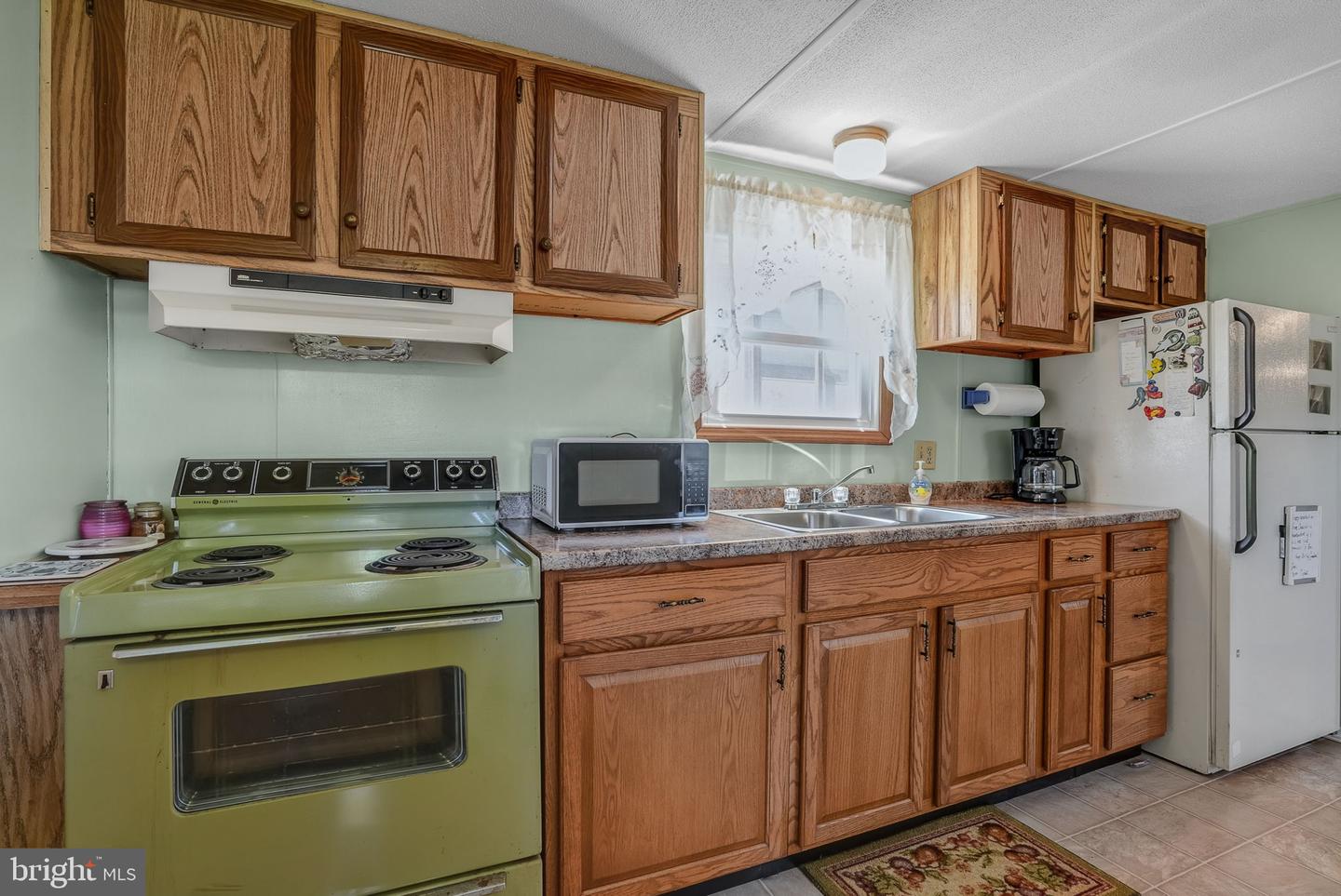 8188 SEA SHELL DR, CHINCOTEAGUE ISLAND, Virginia 23336, 2 Bedrooms Bedrooms, ,1 BathroomBathrooms,Residential,For sale,8188 SEA SHELL DR,VAAC2001968 MLS # VAAC2001968
