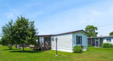 8188 SEA SHELL DR, CHINCOTEAGUE ISLAND, Virginia 23336, 2 Bedrooms Bedrooms, ,1 BathroomBathrooms,Residential,For sale,8188 SEA SHELL DR,VAAC2001968 MLS # VAAC2001968