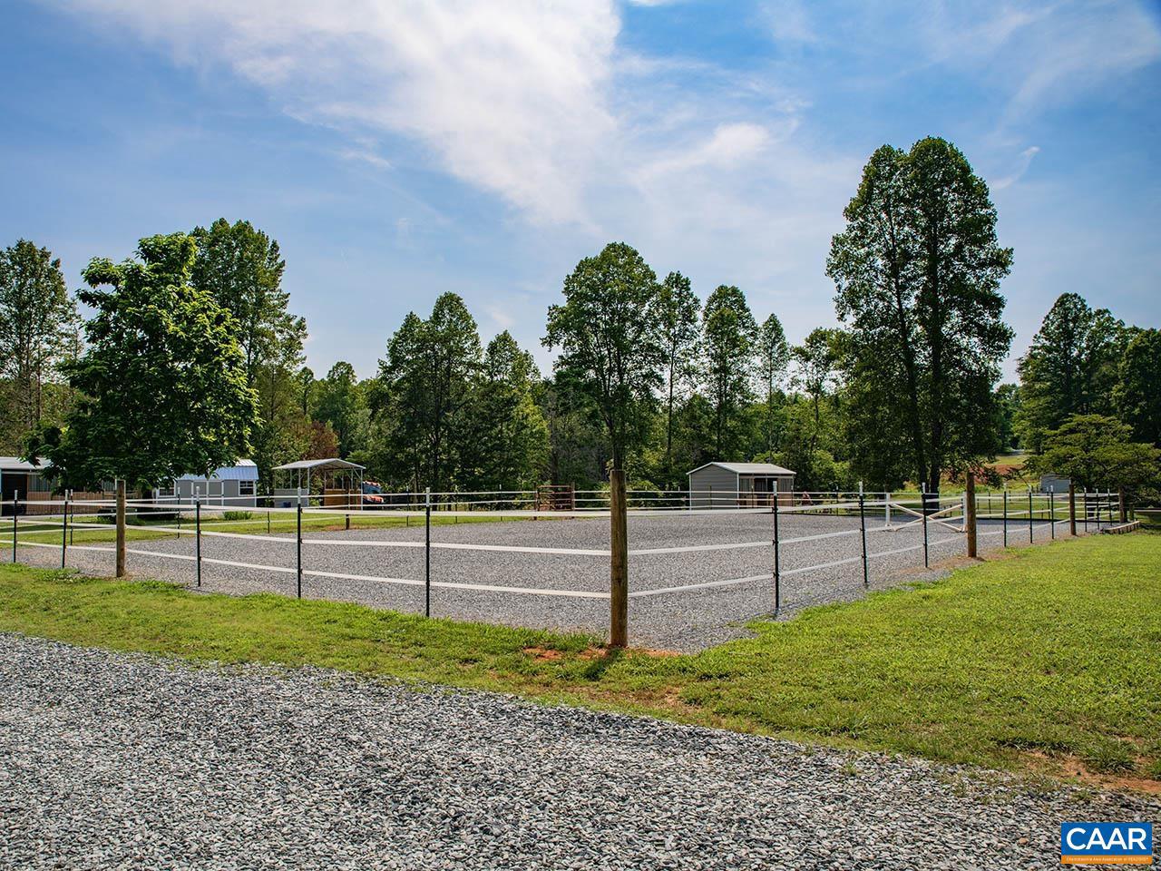 2550/2546 HUNDLEY BRANCH RD, SCOTTSVILLE, Virginia 24590, 3 Bedrooms Bedrooms, ,2 BathroomsBathrooms,Residential,For sale,2550/2546 HUNDLEY BRANCH RD,665885 MLS # 665885