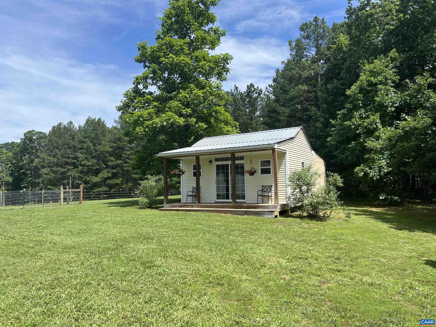 2550/2546 HUNDLEY BRANCH RD, SCOTTSVILLE, Virginia 24590, 3 Bedrooms Bedrooms, ,2 BathroomsBathrooms,Residential,For sale,2550/2546 HUNDLEY BRANCH RD,665885 MLS # 665885