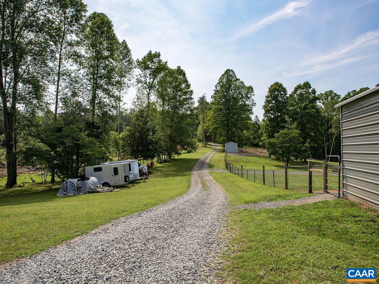 2550/2546 HUNDLEY BRANCH RD, SCOTTSVILLE, Virginia 24590, 3 Bedrooms Bedrooms, ,2 BathroomsBathrooms,Residential,For sale,2550/2546 HUNDLEY BRANCH RD,665885 MLS # 665885