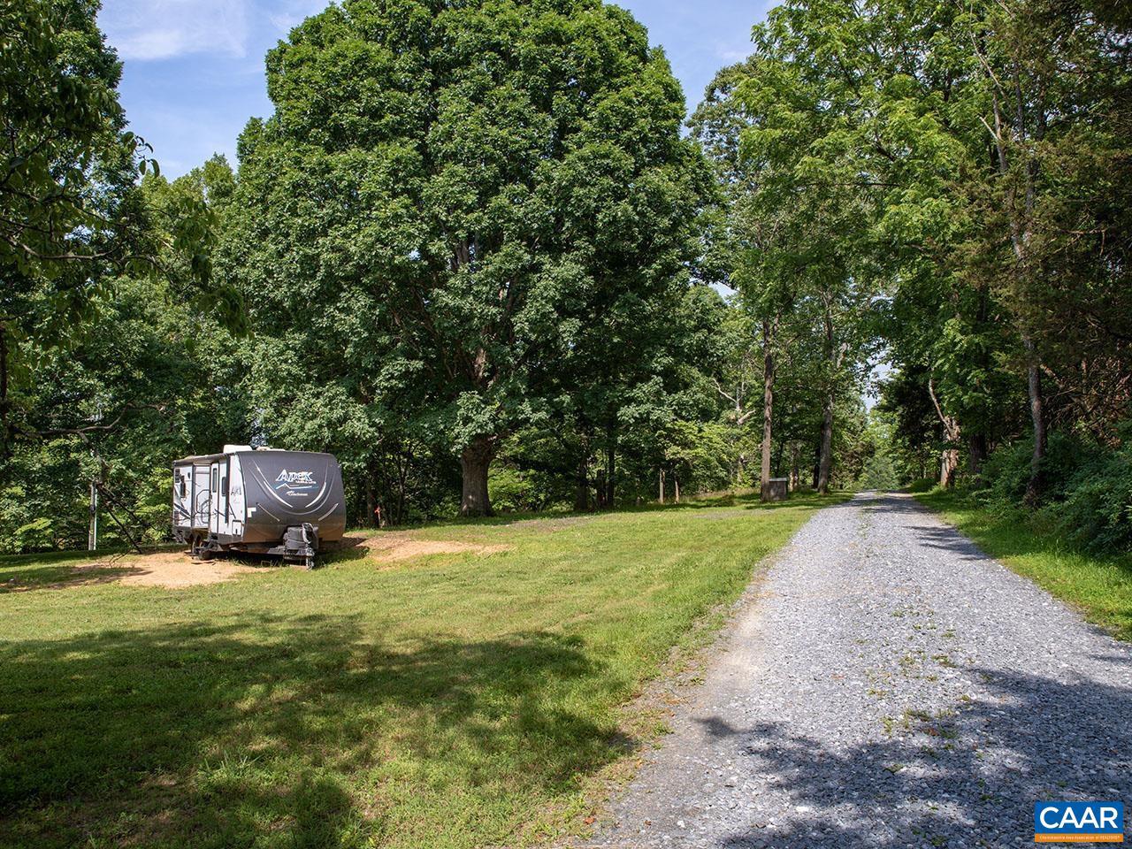 2550/2546 HUNDLEY BRANCH RD, SCOTTSVILLE, Virginia 24590, 3 Bedrooms Bedrooms, ,2 BathroomsBathrooms,Residential,For sale,2550/2546 HUNDLEY BRANCH RD,665885 MLS # 665885