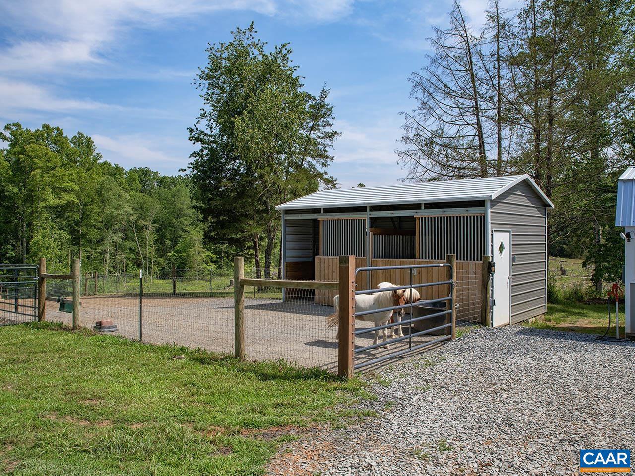 2550/2546 HUNDLEY BRANCH RD, SCOTTSVILLE, Virginia 24590, 3 Bedrooms Bedrooms, ,2 BathroomsBathrooms,Residential,For sale,2550/2546 HUNDLEY BRANCH RD,665885 MLS # 665885