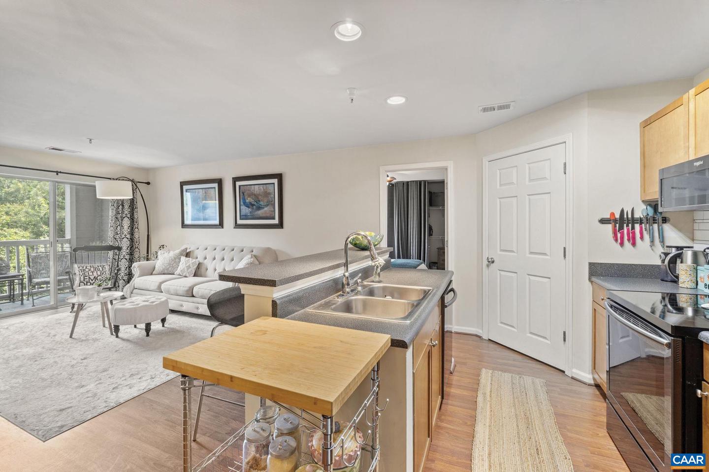 765 DENALI WAY #204, CHARLOTTESVILLE, Virginia 22903, 2 Bedrooms Bedrooms, ,1 BathroomBathrooms,Residential,For sale,765 DENALI WAY #204,665862 MLS # 665862