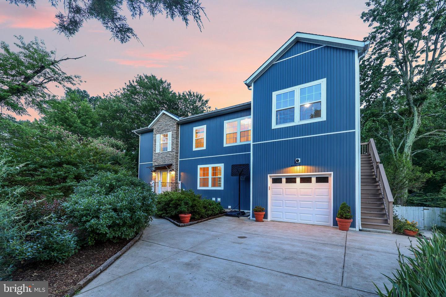 6057 BROOK DR, FALLS CHURCH, Virginia 22044, 6 Bedrooms Bedrooms, ,4 BathroomsBathrooms,Residential,For sale,6057 BROOK DR,VAFX2248896 MLS # VAFX2248896