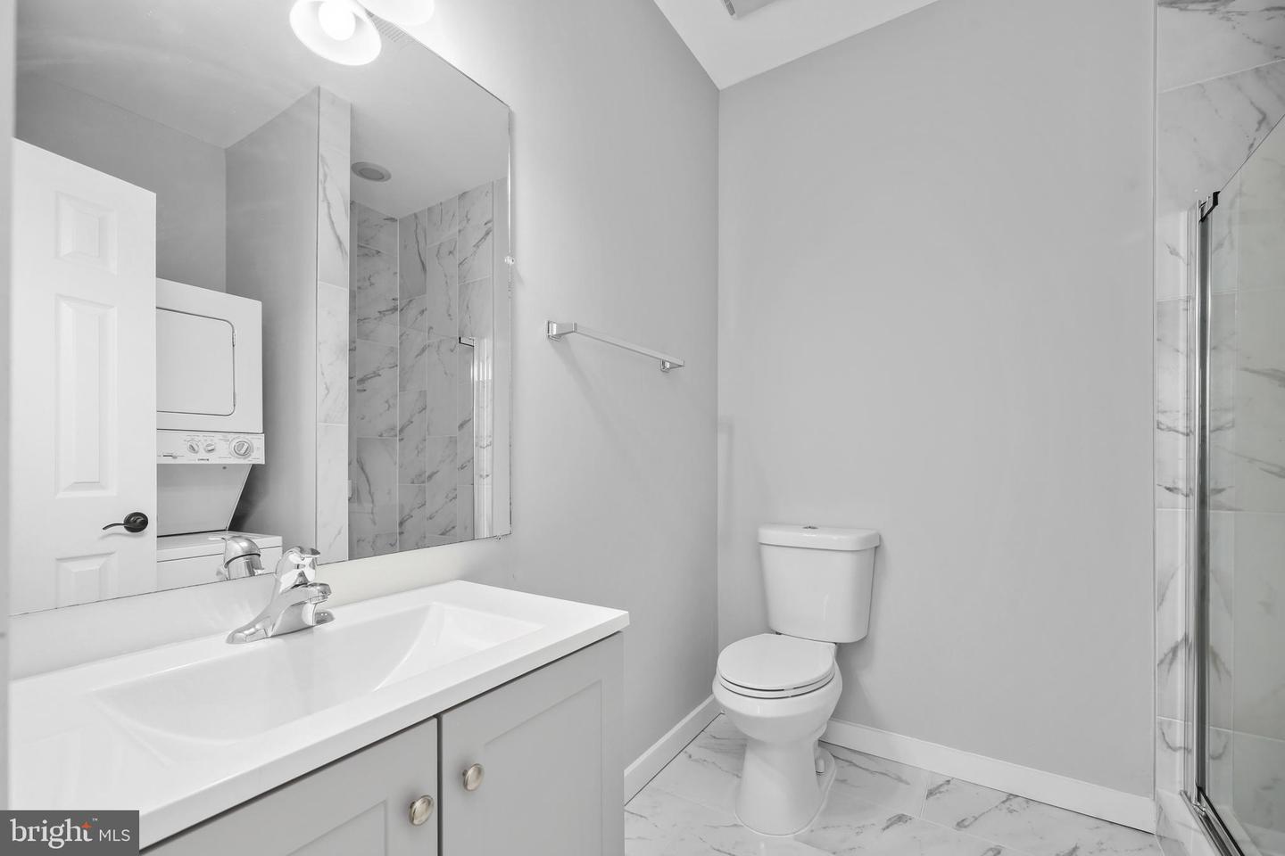6057 BROOK DR, FALLS CHURCH, Virginia 22044, 6 Bedrooms Bedrooms, ,4 BathroomsBathrooms,Residential,For sale,6057 BROOK DR,VAFX2248896 MLS # VAFX2248896
