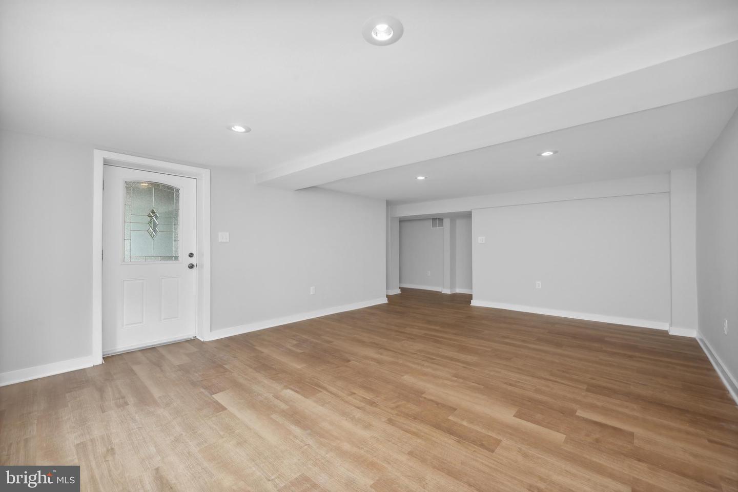6057 BROOK DR, FALLS CHURCH, Virginia 22044, 6 Bedrooms Bedrooms, ,4 BathroomsBathrooms,Residential,For sale,6057 BROOK DR,VAFX2248896 MLS # VAFX2248896