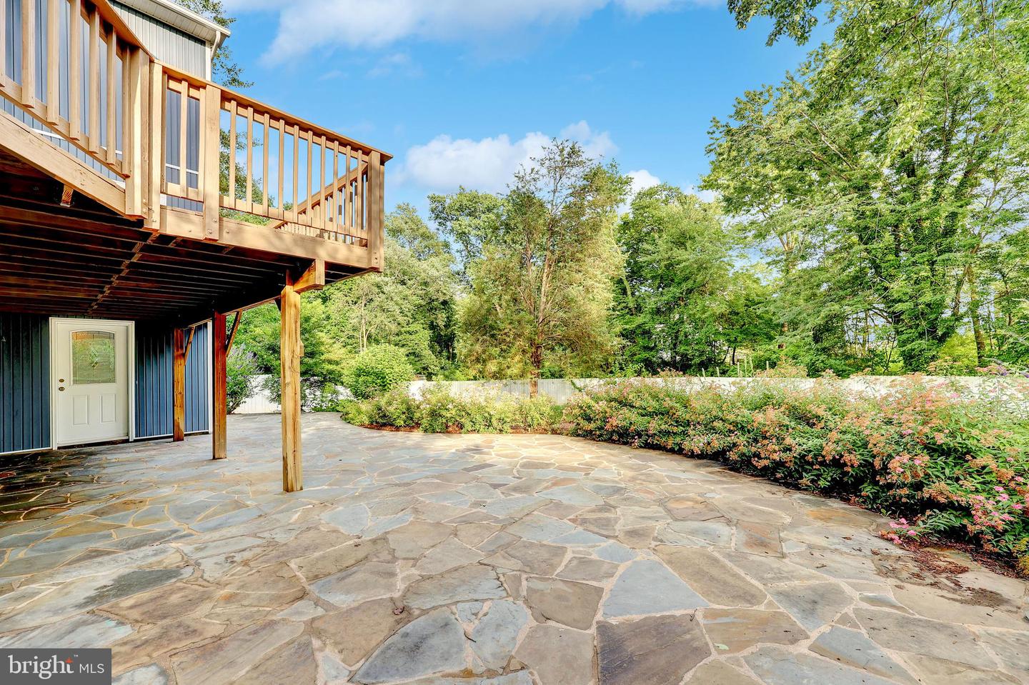 6057 BROOK DR, FALLS CHURCH, Virginia 22044, 6 Bedrooms Bedrooms, ,4 BathroomsBathrooms,Residential,For sale,6057 BROOK DR,VAFX2248896 MLS # VAFX2248896