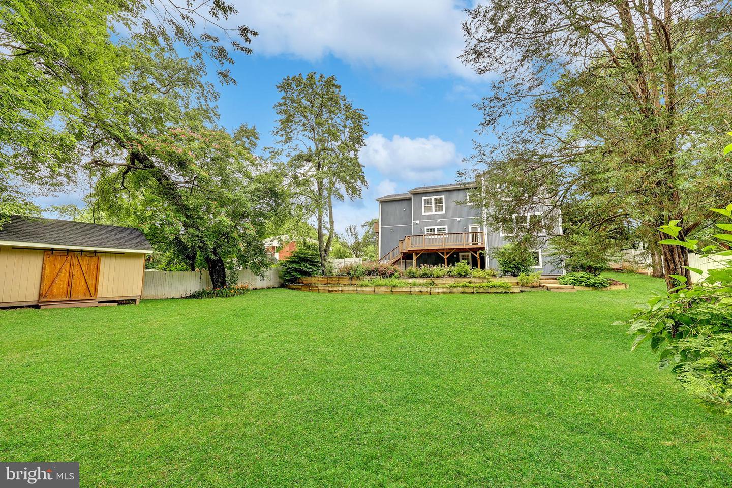 6057 BROOK DR, FALLS CHURCH, Virginia 22044, 6 Bedrooms Bedrooms, ,4 BathroomsBathrooms,Residential,For sale,6057 BROOK DR,VAFX2248896 MLS # VAFX2248896