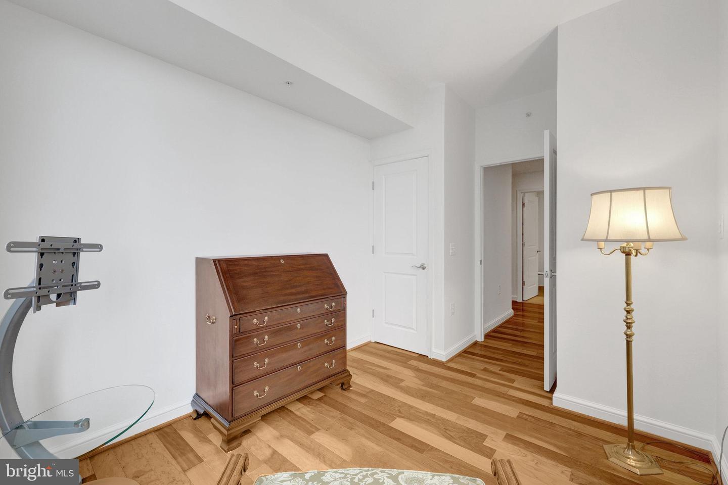 11990 MARKET ST #907, RESTON, Virginia 20190, 3 Bedrooms Bedrooms, ,2 BathroomsBathrooms,Residential,For sale,11990 MARKET ST #907,VAFX2248848 MLS # VAFX2248848